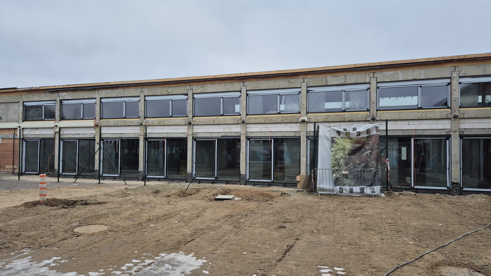 Nejen okna na svých místech! — fotografie 1